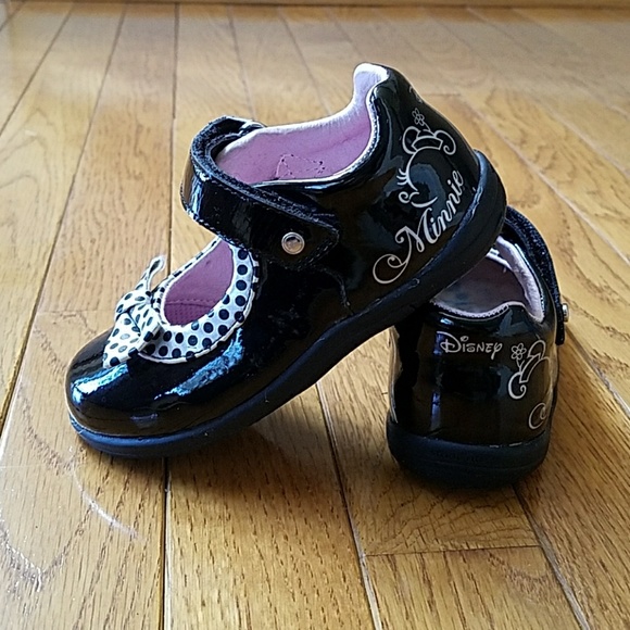 minnie mouse mary janes